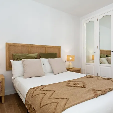 Luxury Views 2br House - Private Parking